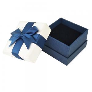Boîte à bijoux de luxe debout de bijoux de boîte-cadeau bleus de boucle d'oreille avec le ruban de satin