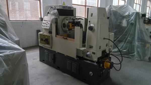 High Efficiency Manual Gear Hobbing Machine For Processing Cylindrical Spur