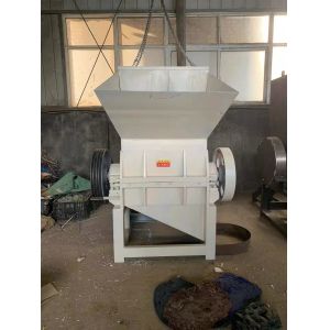 China Plastic Bottle Crushing Machine Computerized Design and Shipping Cost Included wholesale