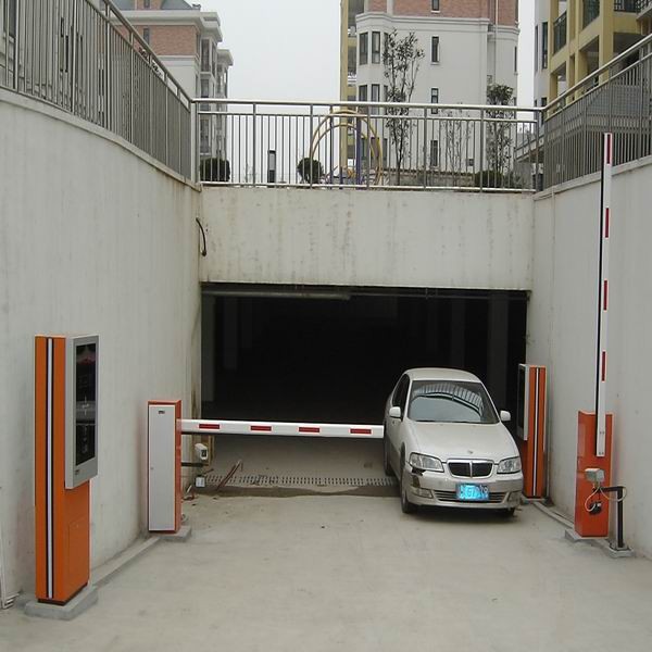 220VAC Automatic Boom Barrier Gate With Button and Remote Control