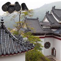 China Dragon Pattern Design Chinese Black Ceramic Roof Tiles Glazed Antique Style For Temple Garden Pavilion on sale