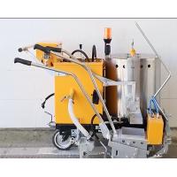 China Synchronous Clutch Spread Hot Thermoplastic Road Marking Machine With Speed Gearshift Device on sale