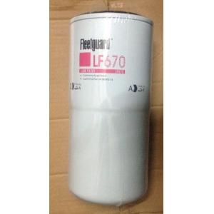 Fleetguard LF670 Oil Filter