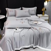 China Light Summer Quilt Set Of 4-piece Sheet Luxury Bedding Set With Cold Advantage 2.5-3 kg on sale