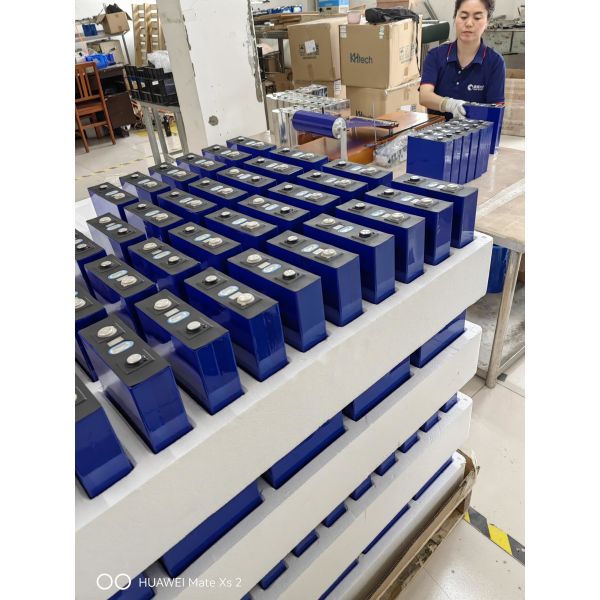 Link-W 1060g 27 * 148 * 134MM 6A Continuous Charging Prismatic Lithium Cell LiFePO4 Battery