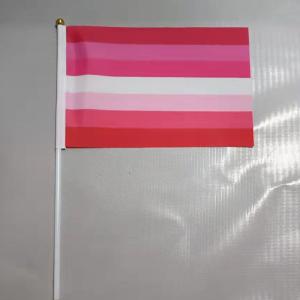 China 100D le polyester de haute qualité LGBT tenu dans la main marque les drapeaux faits sur commande d'arc-en-ciel supplier