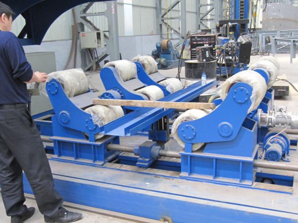 Rubber Wheel 60t Welding Rotator / Welding Turning Roll With Moving Base