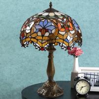 China 30cm 40cm Handmade Moon Shape Stained Glass Lamp Table Reading Light Luxury Glass Table Lamp on sale
