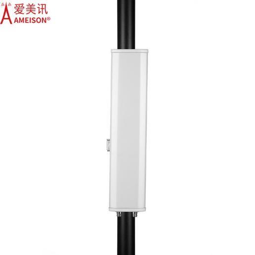 2300-2700MHz 14dBi V&H Polarization 4g lte Outdoor Directional Panel Antenna