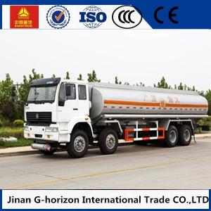 China HOWO 8X4 Oil Tank Truck Trailer / Fuel Tank Truck Single - Plate Dry Clutch wholesale