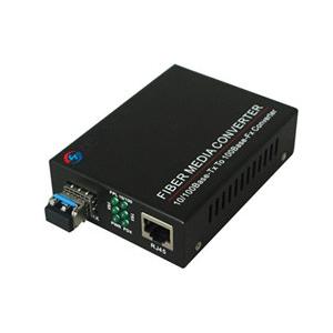 China LC Single Mode Fiber To Ethernet Converter TRX / PWR / FDX LED Indicators supplier
