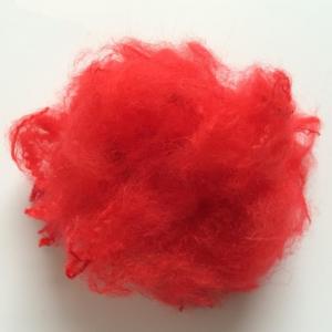 China 3Dx32MM Dope Dyed Red Recycled Polyester Staple Fiber For Artificial Fake Fur supplier