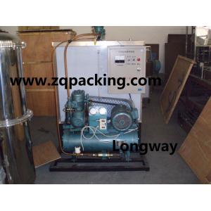 Industrial water chiller for carbonated beverage processing machine