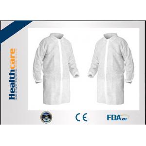 China Micropous Medical Disposable Lab Coats Press Studs Or Velcro Fastening Food Grade supplier