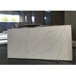 China Luxury Natural White Quartz Countertops That Look Like Calacatta Marble 7Mohs Hardness supplier