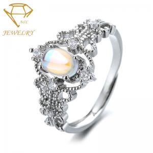 China Adjustable Moonstone Personalized Silver Ring Nickel Free supplier