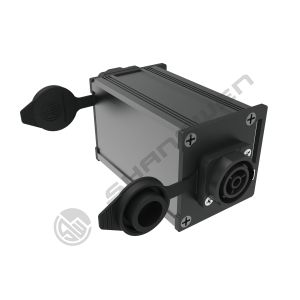 China Powercon  Connectors 2 X Power Strip Unit with Power Twist Input/output Power Splitter True 1 Breakout Box wholesale