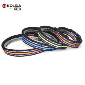 China Colliers de chien en nylon simples réfléchissants réglables du néoprène de sangle pour la sécurité supplier