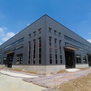 China O mergulho quente pré-fabricado do parque da logística do armazém da construção de aço galvanizou supplier