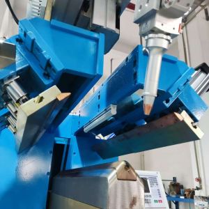 China CNC Corner Rounding Welding Machine with 3-axis CNC Positioning 220V Voltage and 500W Power for Stainless Steel Frames wholesale