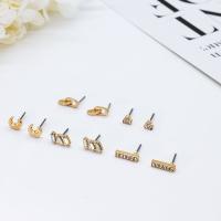 Geometry Moon Ear Stud Gold 5 Pairs Per Set With Shiny Zircons