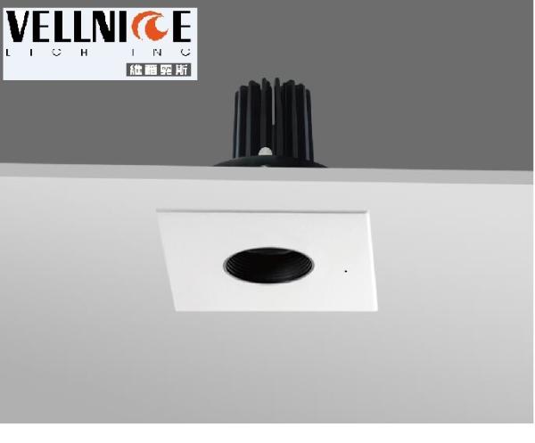 10W Fixed LED Square Spot Downlight IP44 For Hotel Rooms Corridor Deep Inside Antiglared Function R3B0704