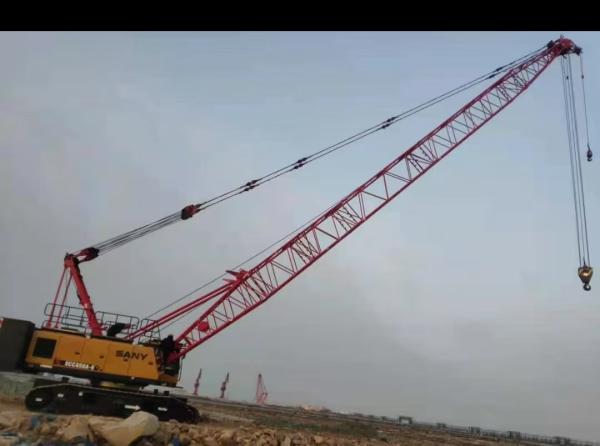 2021 Sany Used Crawler Crane SCC2600A With A 72m Main Boom, A 60m Tower Boom, A 110-Ton Counterweight, And 4,600 Hours Of Operation. Excellent Operating Condition.