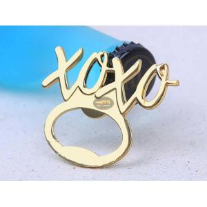 China Cool Innovative Zinc Alloy Gold Coating XOXO Men Women Blank with Engraved Logo Wedding Favor Gift Bottle Opener supplier