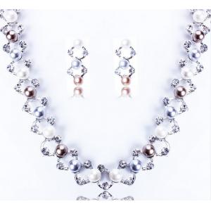 China Bright gold diamond luxury imitation pearl necklace / bridal jewelry sets necklace set supplier