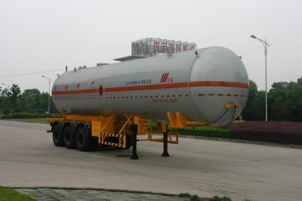 58,000L LPG の液化石油ガスのタンク車の交通機関