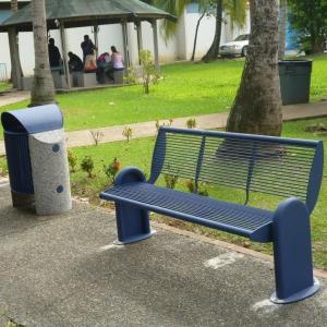 China Powder Coated Blue Metal Garden Bench For Outdoor Street Playground Leisure supplier