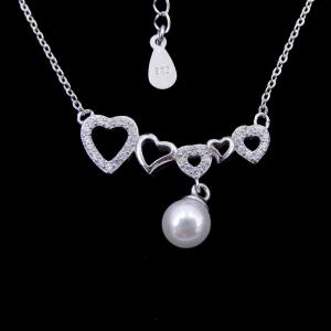 China Customized Silver Pearl Necklace 925 Sterling Silver Jewellery With Hearts Shape supplier
