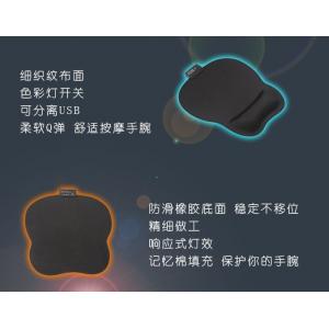 Microfiber Surface Led Rgb Mouse Pad , Gaming Mouse Mat With Wrist Support