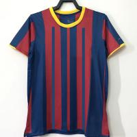 China Blue Red Retro Soccer Jerseys Fabric Retro Football Kits T Shirt Men Soccer Jersey on sale