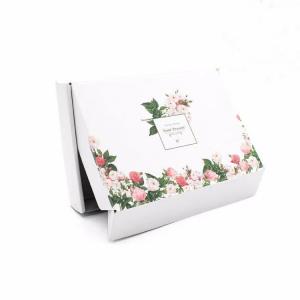 China 250gsm White Board Magnetic Flip Top Box Recycled With Beautiful Pattern on sale 