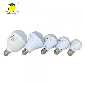7 Watt E27 Emergency LED Bulb , Rechargeable Energy Saving Bulbs