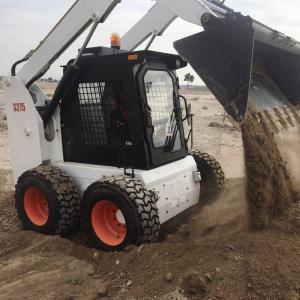 China 275F 55KW 0.7 Ton Compact Skid Steer Loader 0.53M3 With Power Transmission System supplier