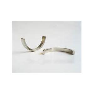 China Ímã feito sob encomenda do arco da ferrite para ímãs do arco do neodímio do motor do bldc do fã de teto supplier