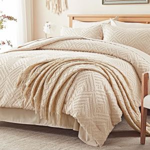 China 7-Piece Beige Tufted Comforter Set Queen Microfiber Bedding on sale