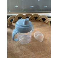 China Soft Spout Baby Sippy Cup Non Spill Handles For Little Hands 9+ Month on sale