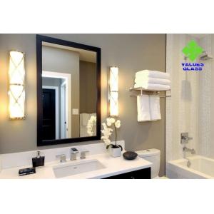 China Square Shaped Contemporary Silver Wall Mirror Long Service Life Ultra Clear Glass Material wholesale