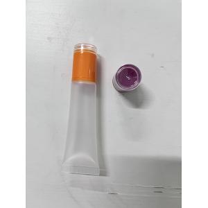 China 透明リップスティックチューブ包装シリコンヘッドプラスチックリップバーム容器、2色キャップ付き wholesale