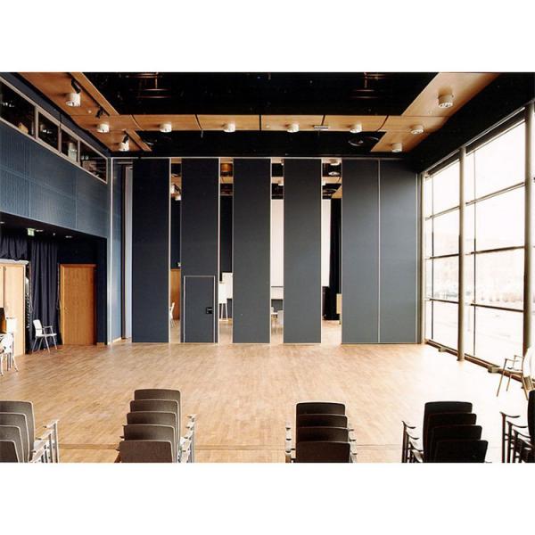 Murs de cloisons pliantes mobiles Salles de réunion commerciales en mélamine Parties coulissantes