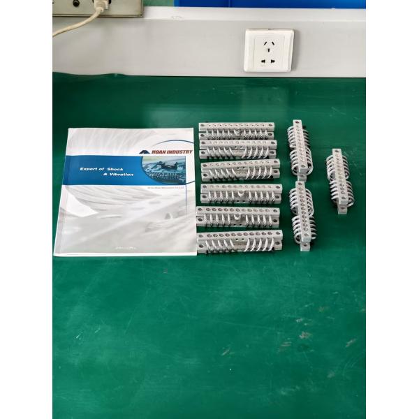 Experimente un funcionamiento estable en condiciones adversas con el aislador de vibraciones de cable de acero de alta resistencia JGX-0958A-95A /p