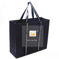 China OEM 20x25x10cm Personalized Paper Garment Bags With Satin Ribbon on sale