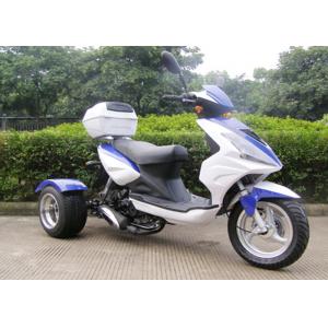 3 Wheel 50cc Scooter With Rear Box , 3 Wheeler Motorcycle With Big Head Light