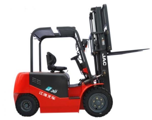 3 Ton Large Capacity Electric Forklift Truck Streamlined Design With Electric