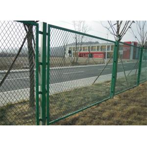 China Pvc coated reinforced concrete 2*2 welded wire mesh fence for bird rabbit dog supplier