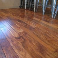 China Direct Sale of Bathroom Poplar Herringbone Parquet Flooring Wood Laminate Flooring on sale