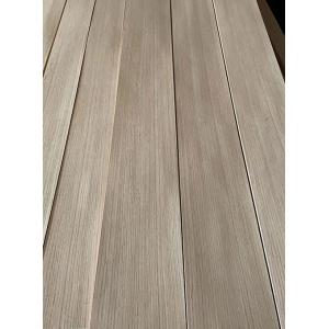 Engineered Red Oak Wood Veneer 0.45mm Thickness Crown Cut ISO9001